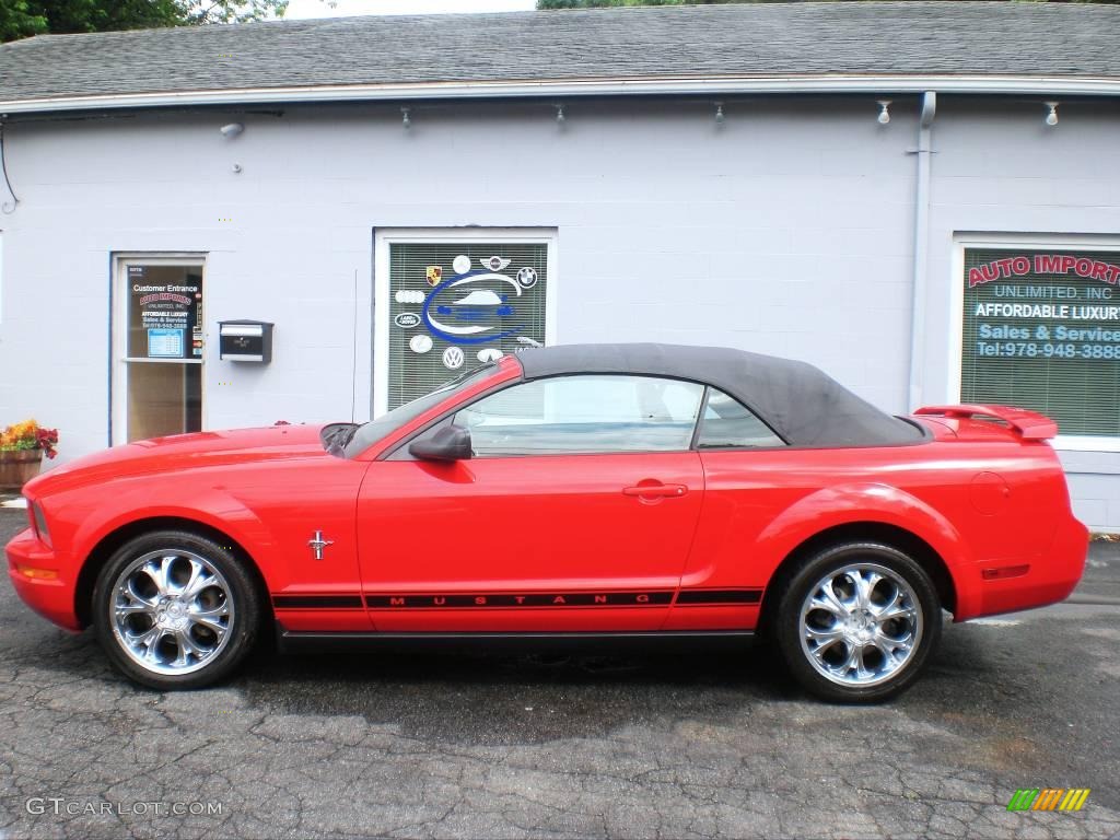 2006 Mustang V6 Premium Convertible - Torch Red / Dark Charcoal photo #39