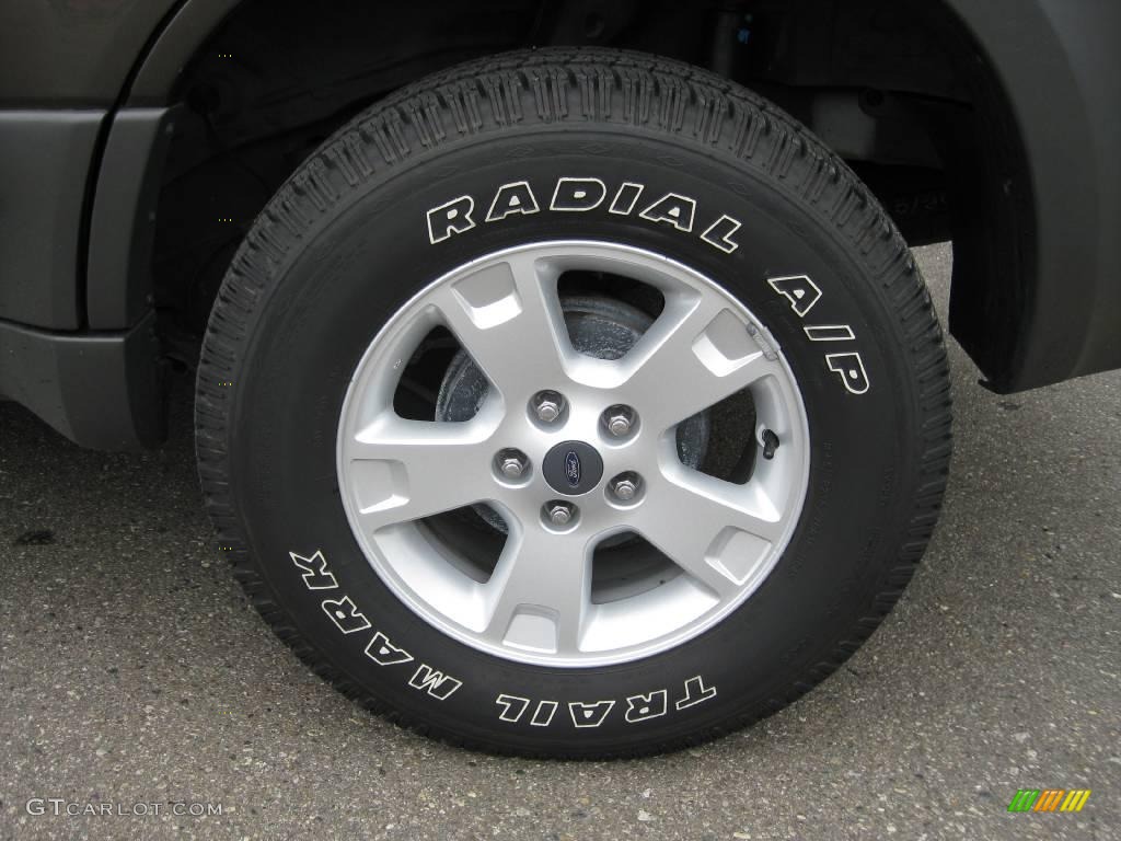 2007 Escape XLT 4WD - Dark Stone Metallic / Medium/Dark Pebble photo #16