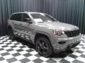 Sting-Gray - Grand Cherokee Upland 4x4 Photo No. 4