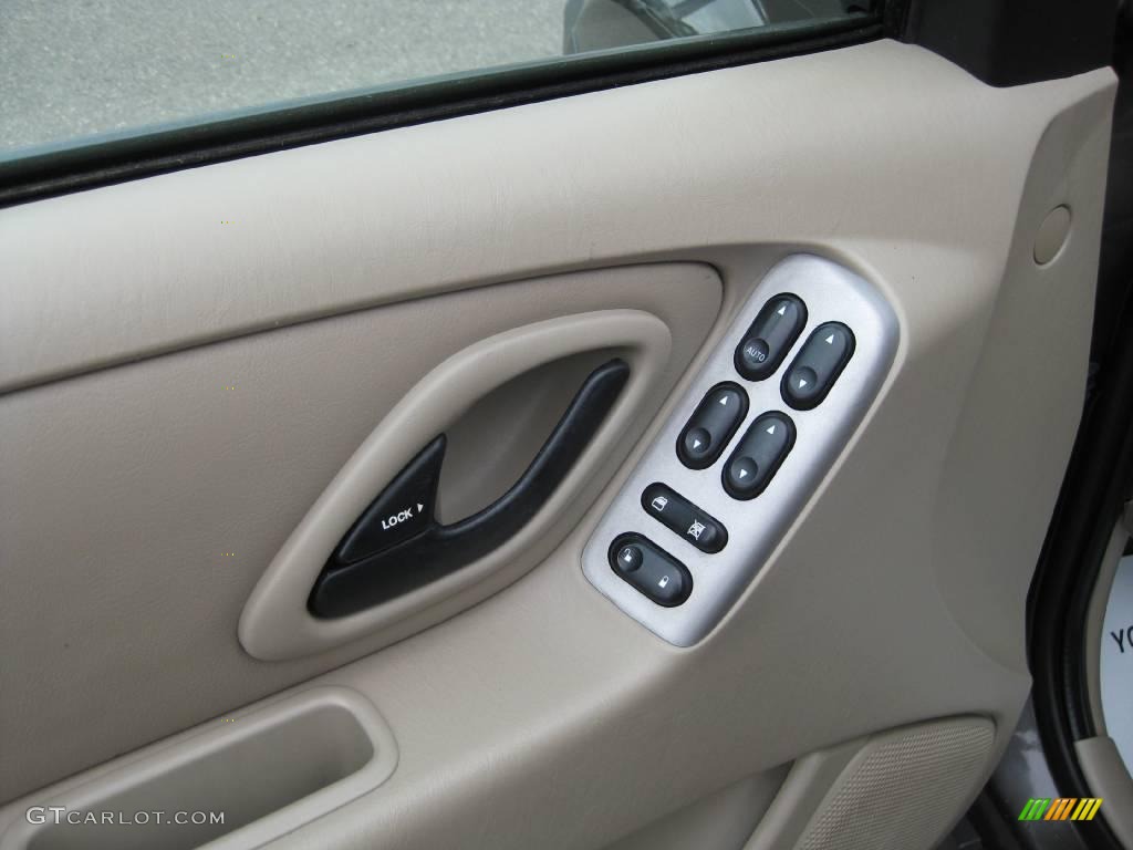 2007 Escape XLT 4WD - Dark Stone Metallic / Medium/Dark Pebble photo #25
