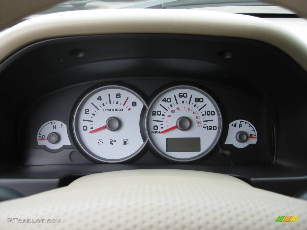 2007 Escape XLT 4WD - Dark Stone Metallic / Medium/Dark Pebble photo #27