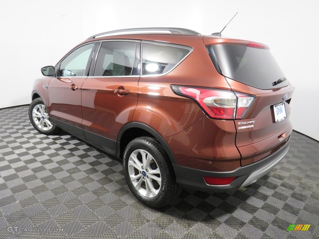 2018 Escape SE 4WD - Cinnamon Glaze / Charcoal Black photo #15