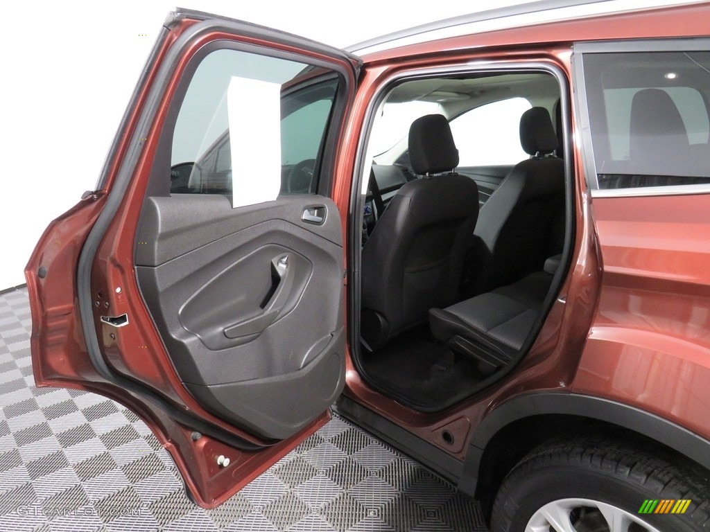 2018 Escape SE 4WD - Cinnamon Glaze / Charcoal Black photo #27