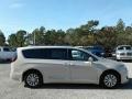 2019 Luxury White Pearl Chrysler Pacifica Touring L  photo #6