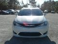 2019 Luxury White Pearl Chrysler Pacifica Touring L  photo #8