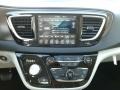 2019 Luxury White Pearl Chrysler Pacifica Touring L  photo #15