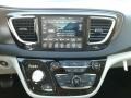 Luxury White Pearl - Pacifica Touring L Photo No. 15
