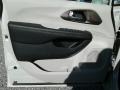 Luxury White Pearl - Pacifica Touring L Photo No. 18