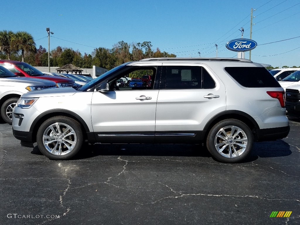 2019 Explorer XLT - Ingot Silver / Medium Black photo #2