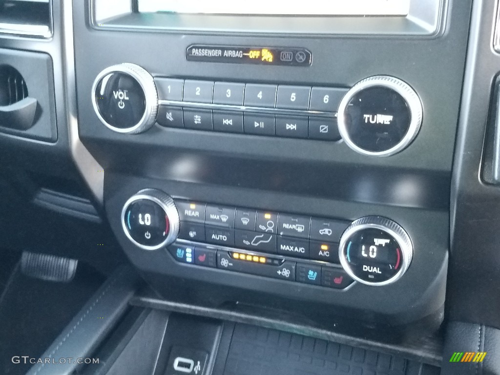2019 Ford Expedition Limited Controls Photo #131124528