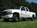 2004 Summit White GMC Sierra 2500HD SLE Extended Cab 4x4  photo #2