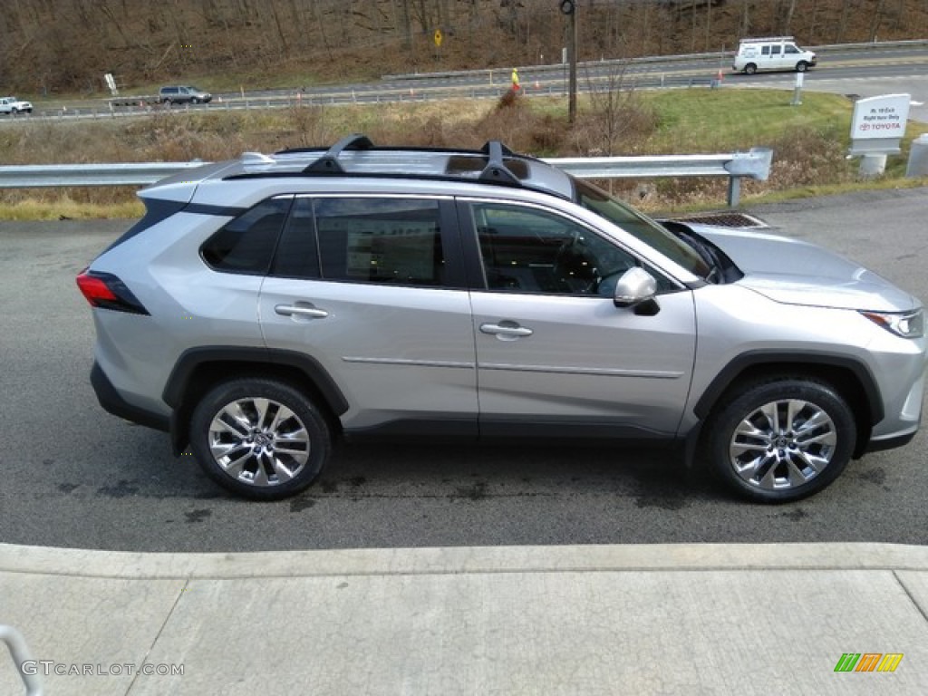 2019 RAV4 XLE AWD - Silver Sky Metallic / Black photo #10