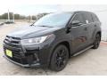 2019 Midnight Black Metallic Toyota Highlander XLE  photo #4