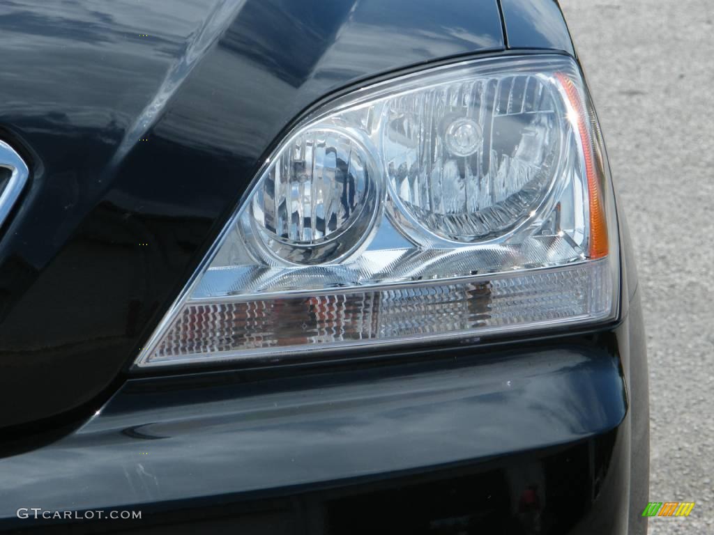 2004 Sorento LX - Ebony Black / Gray photo #9