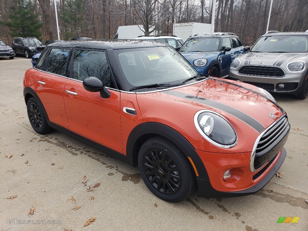 Solaris Orange 2019 Mini Hardtop Cooper 4 Door Exterior Photo #131137028