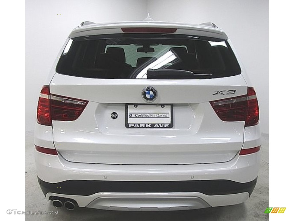 2016 X3 xDrive28i - Mineral White Metallic / Mocha photo #3