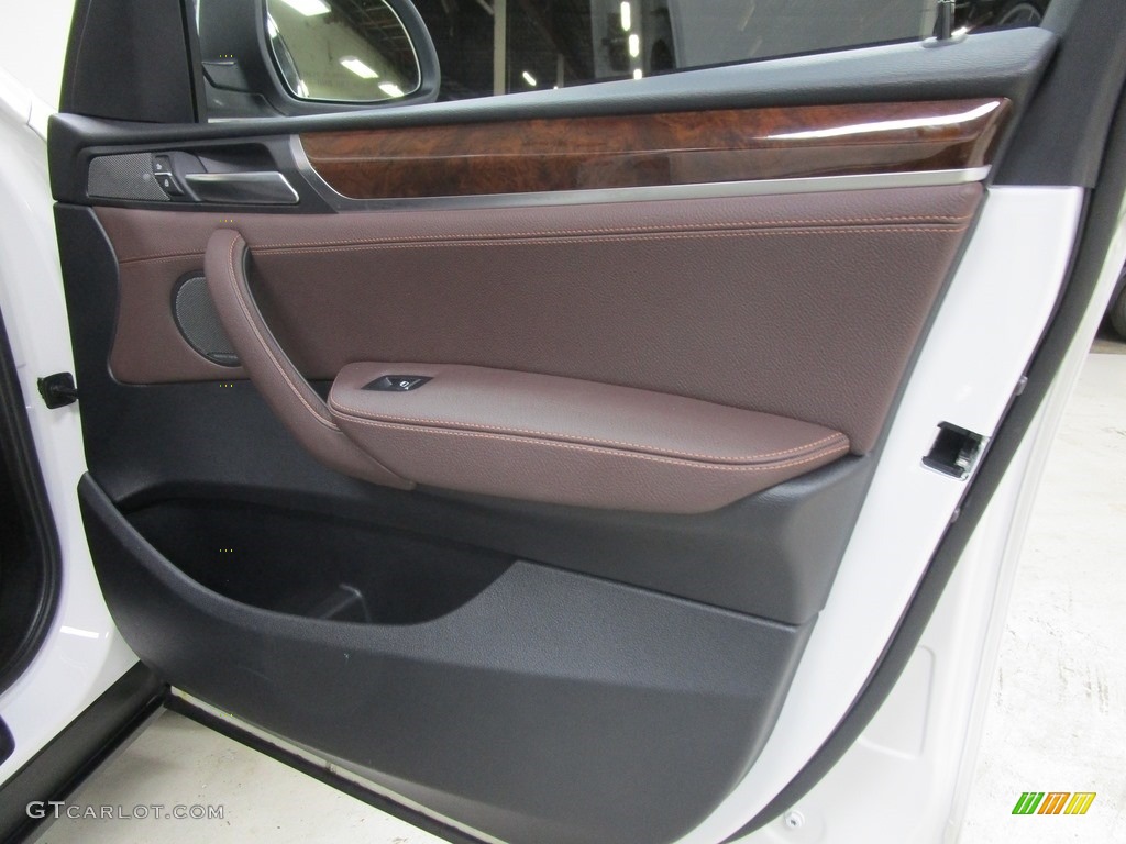 2016 X3 xDrive28i - Mineral White Metallic / Mocha photo #14