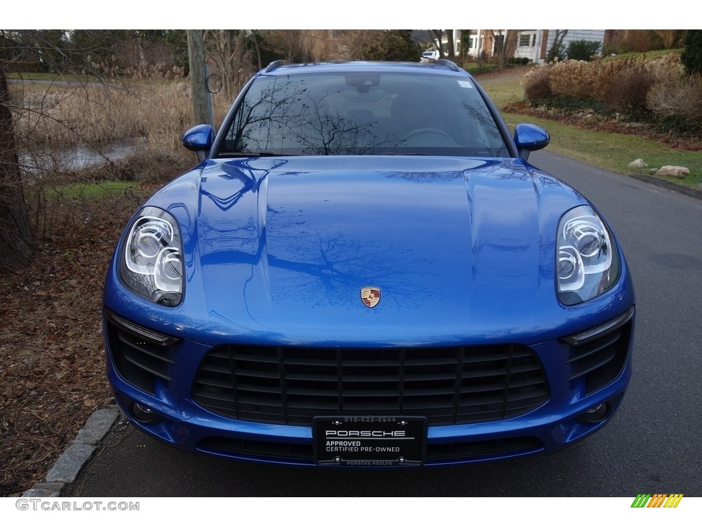 2018 Macan  - Sapphire Blue Metallic / Black photo #2