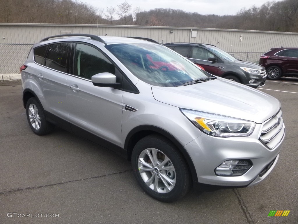 2019 Escape SEL 4WD - Ingot Silver / Chromite Gray/Charcoal Black photo #3