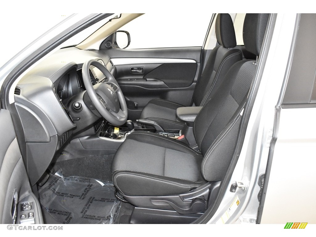Black Interior 2018 Mitsubishi Outlander ES Photo #131141855