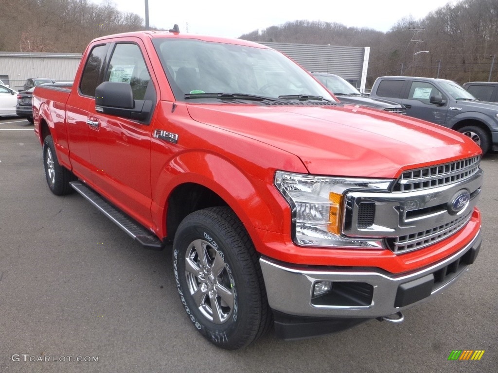 2019 F150 XLT SuperCab 4x4 - Race Red / Earth Gray photo #3