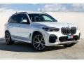 Front 3/4 View of 2019 X5 xDrive50i