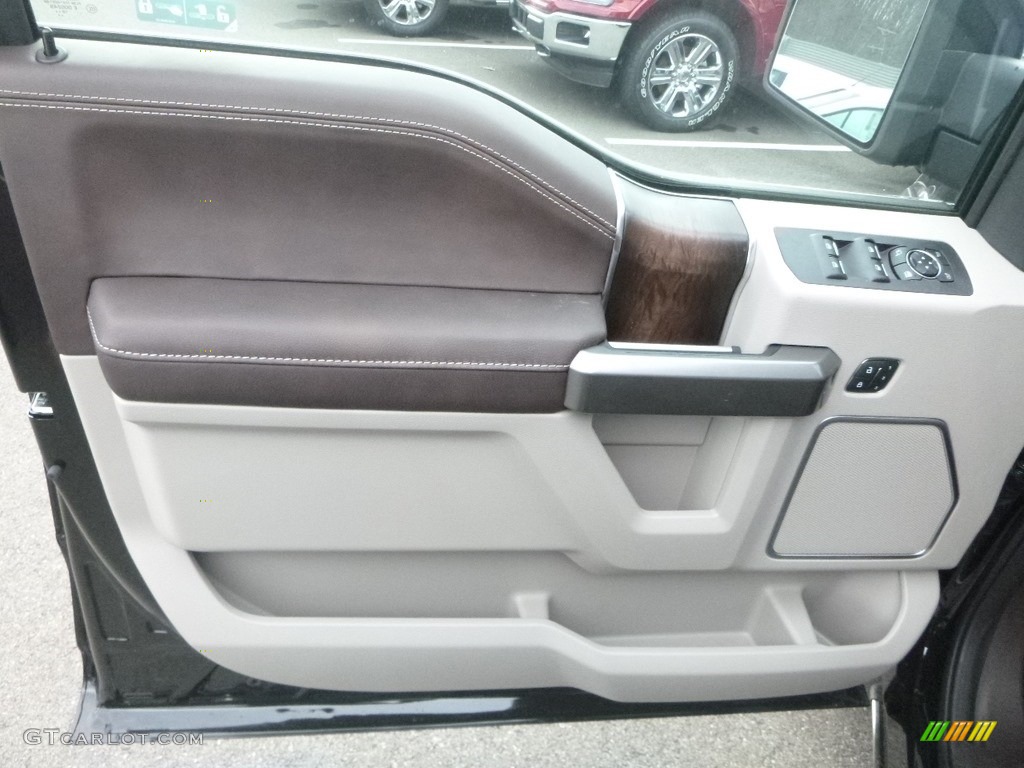 2019 Ford F150 Limited SuperCrew 4x4 Limited Camelback Door Panel Photo #131142896