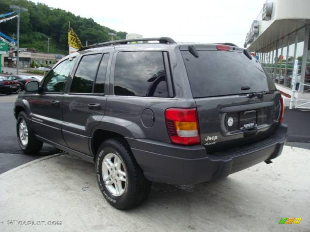 2003 Grand Cherokee Laredo 4x4 - Graphite Metallic / Dark Slate Gray photo #2