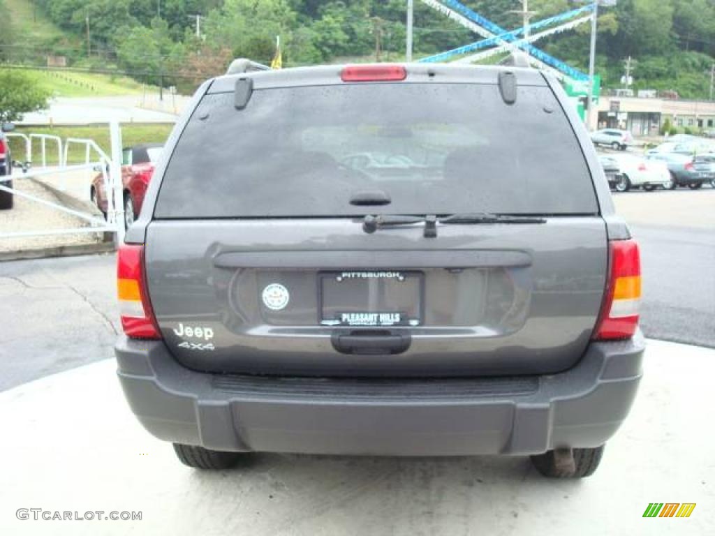 2003 Grand Cherokee Laredo 4x4 - Graphite Metallic / Dark Slate Gray photo #3