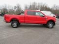 Race Red - F250 Super Duty Lariat Crew Cab 4x4 Photo No. 6