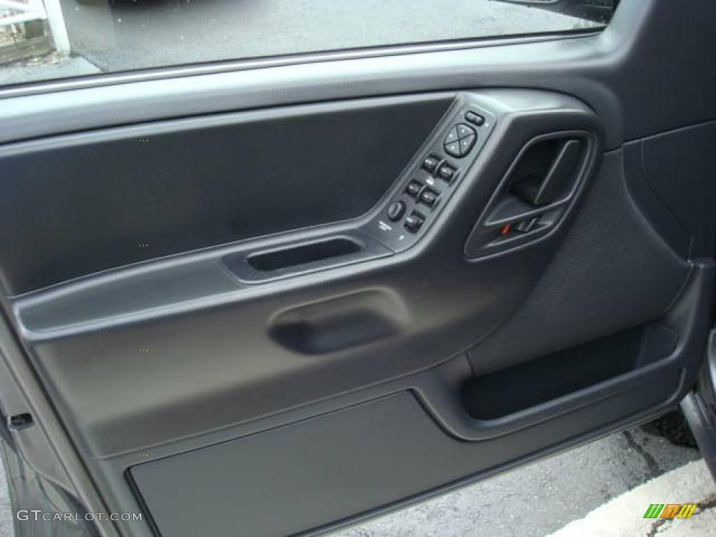 2003 Grand Cherokee Laredo 4x4 - Graphite Metallic / Dark Slate Gray photo #21