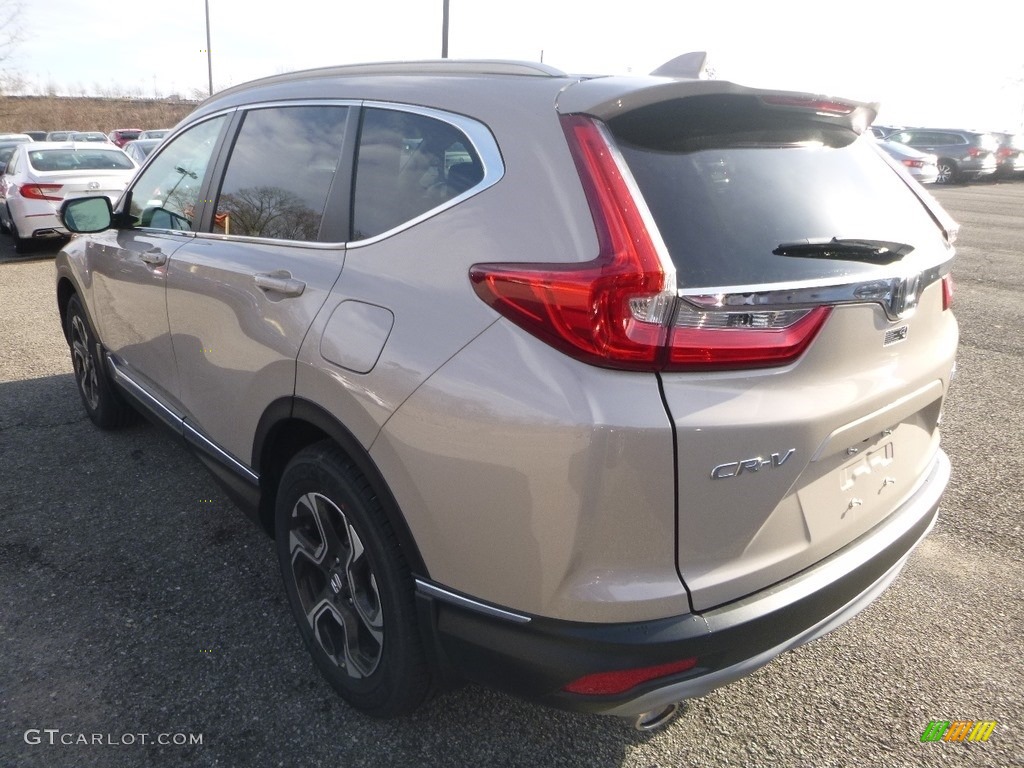 2019 CR-V Touring AWD - Sandstorm Metallic / Ivory photo #2