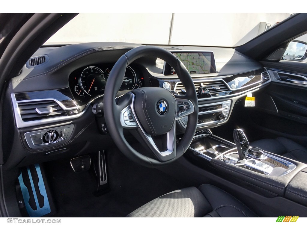 2019 7 Series 740i Sedan - Singapore Gray Metallic / Black photo #4