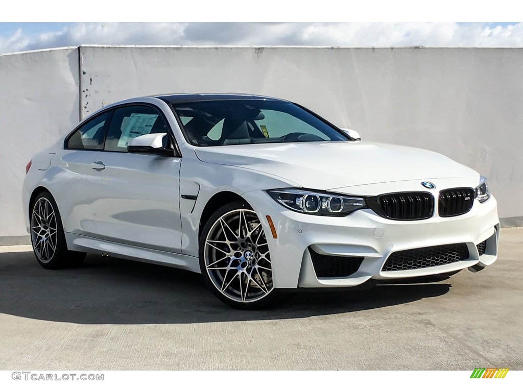 Mineral White Metallic 2019 BMW M4 Coupe Exterior Photo #131146709