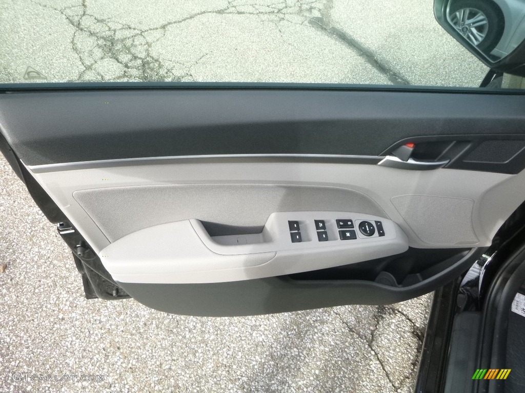 2019 Elantra Value Edition - Phantom Black / Gray photo #10