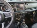 Sting-Gray - Wrangler Unlimited Sahara 4x4 Photo No. 10