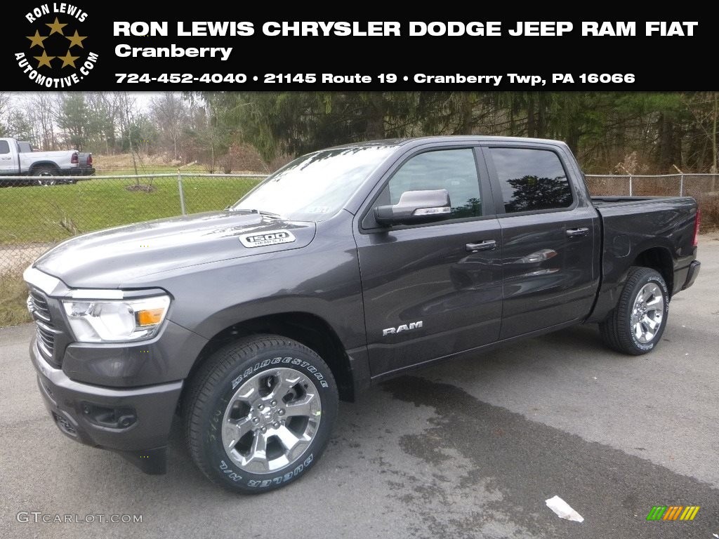 2019 1500 Big Horn Crew Cab 4x4 - Granite Crystal Metallic / Black photo #1