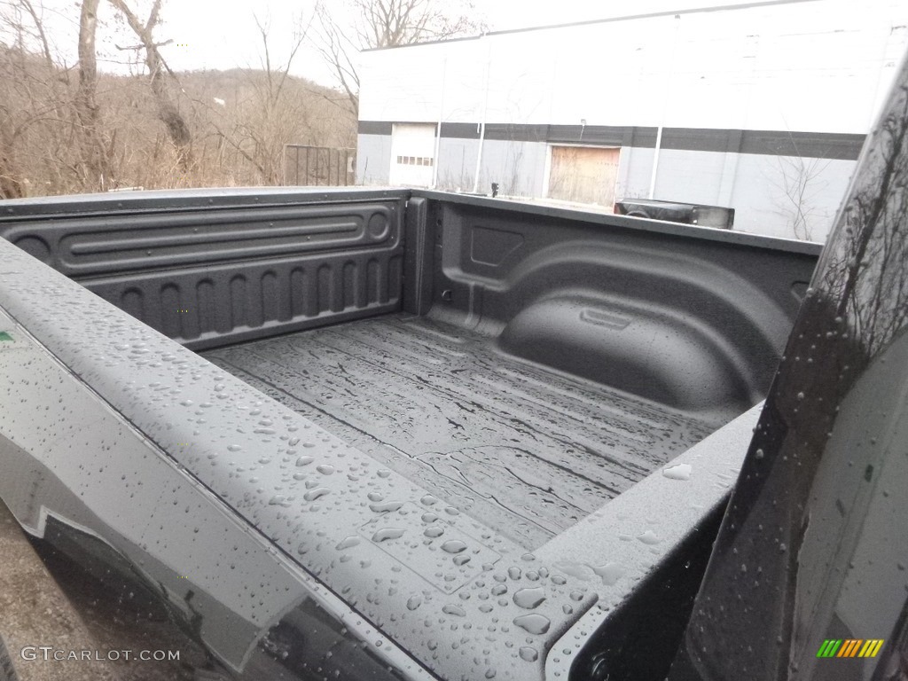 2019 1500 Classic Express Quad Cab 4x4 - Brilliant Black Crystal Pearl / Black photo #14