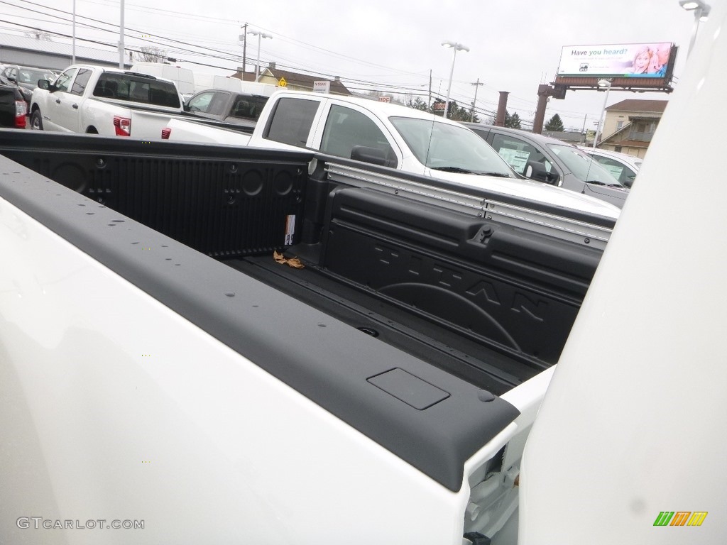 2019 TITAN XD PRO-4X Crew Cab 4x4 - Pearl White / Black photo #15