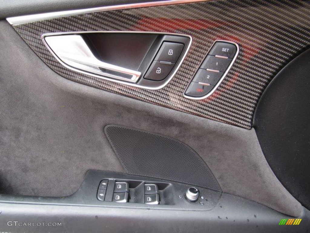 2016 Audi RS 7 4.0 TFSI quattro Door Panel Photos