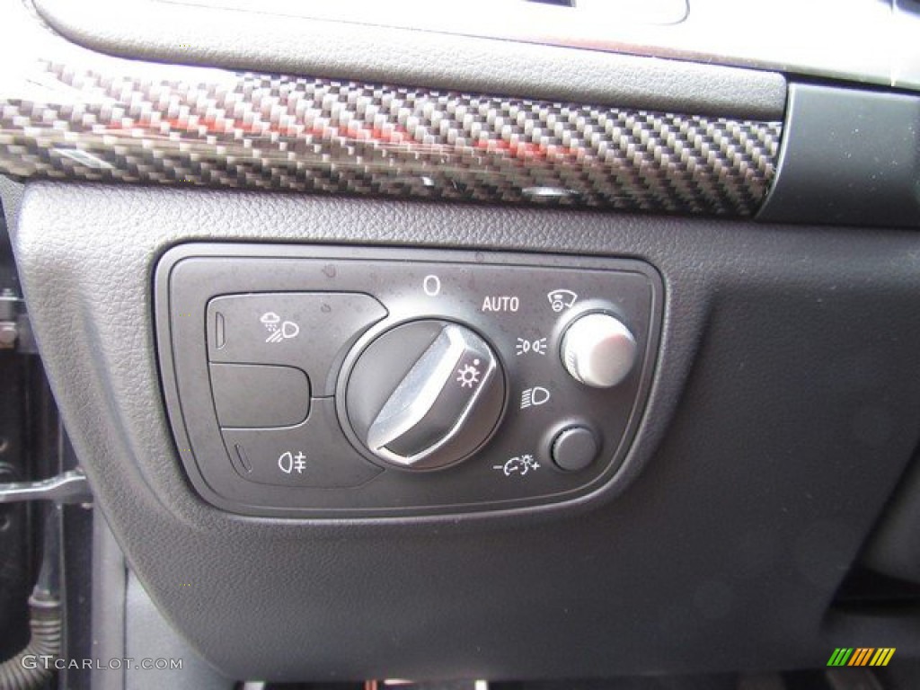 2016 Audi RS 7 4.0 TFSI quattro Controls Photo #131157247