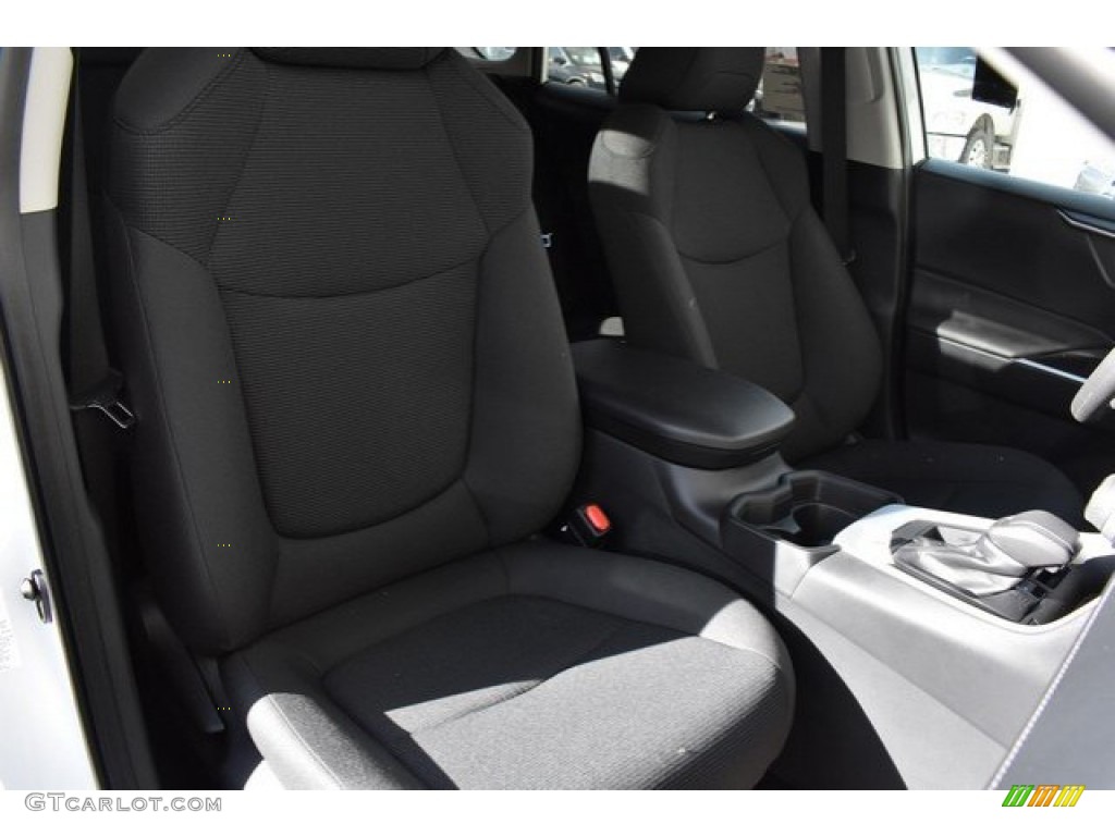 2019 RAV4 LE AWD - Super White / Black photo #12