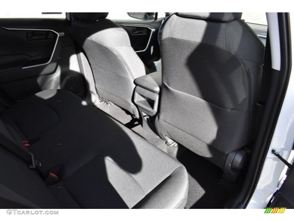 2019 RAV4 LE AWD - Super White / Black photo #16