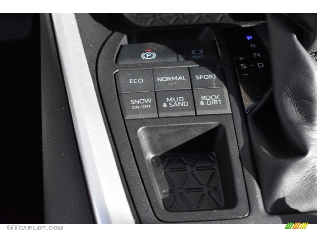 2019 RAV4 LE AWD - Super White / Black photo #29