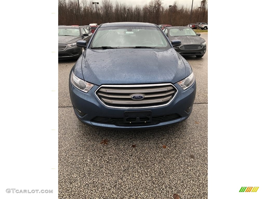 2019 Taurus SEL - Blue Metallic / Dune photo #2