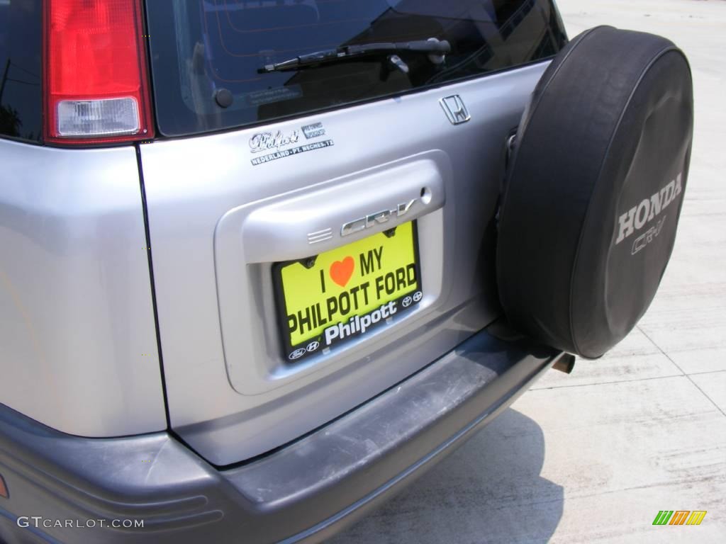 2001 CR-V LX - Satin Silver Metallic / Dark Gray photo #14