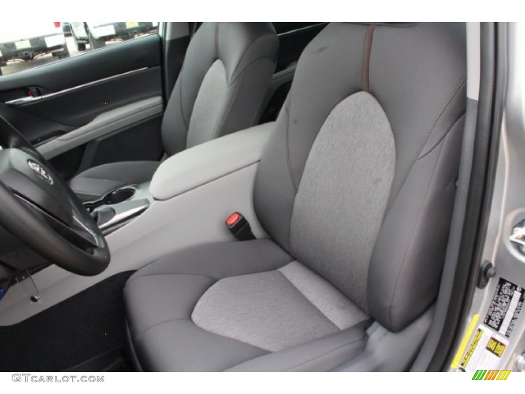 2019 Camry LE - Celestial Silver Metallic / Ash photo #10