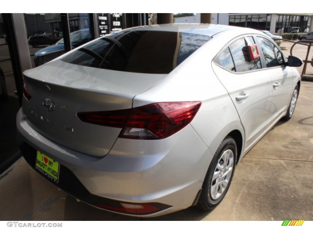2019 Elantra SE - Symphony Silver / Black photo #5