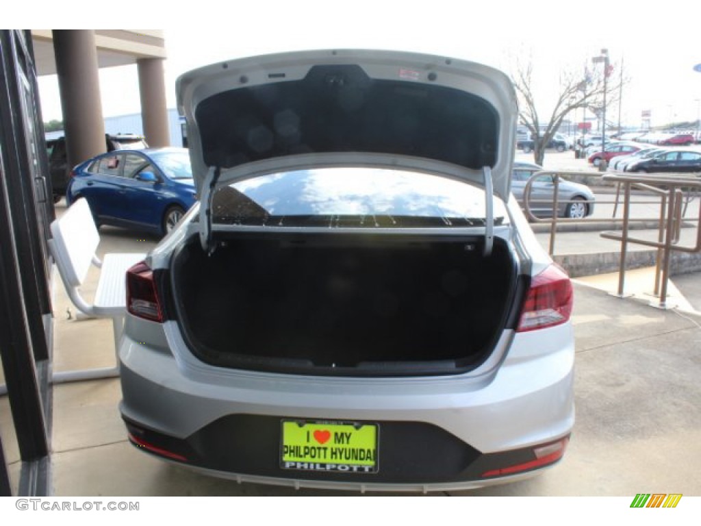 2019 Elantra SE - Symphony Silver / Black photo #18