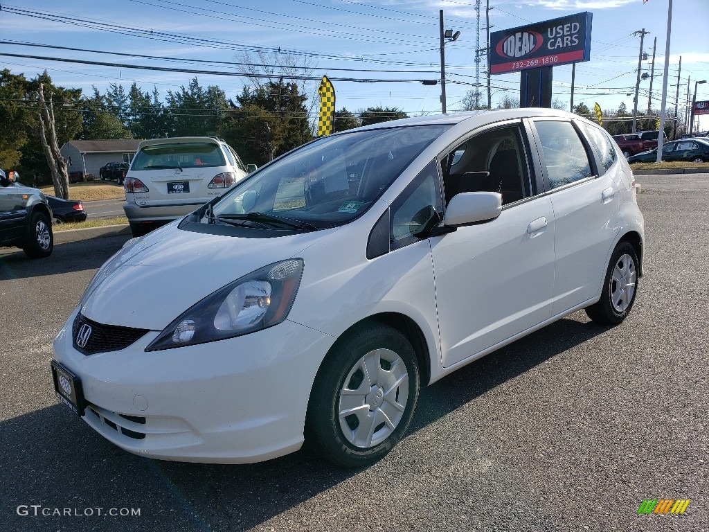 Taffeta White Honda Fit